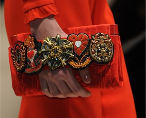 moschino fall 2013 bag, patches, fall 2013, diy, fashion diy