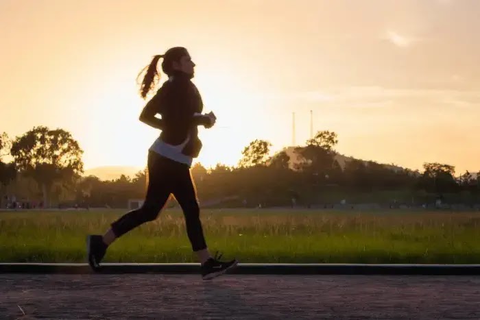 manfaat jogging untuk kesehatan tubuh dan mental