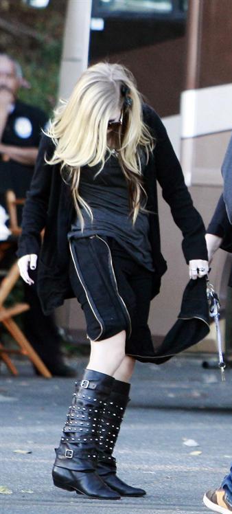 Rock singer Avril Lavigne was seen wearing a pair of Current Elliott jeans