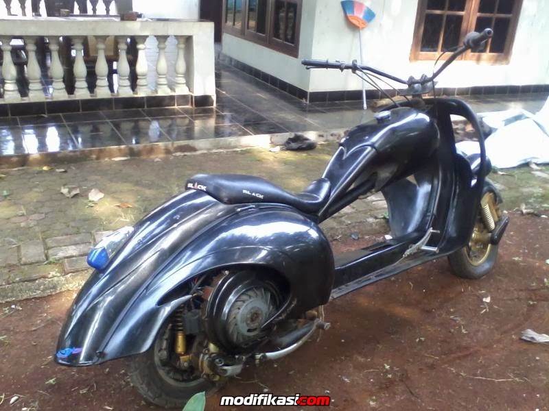 Modifikasi Motor Vespa Klasik