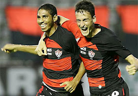 Wallace e Thiago Gomes - Vitória 2x1 Feirense - 01/02/09