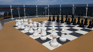 Giant Chess Set, Queen Elizabeth Cruiseship