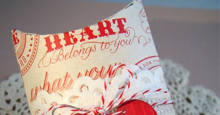 Download The Creative Pointe: Valentine's Pillow Box & SVG Freebie