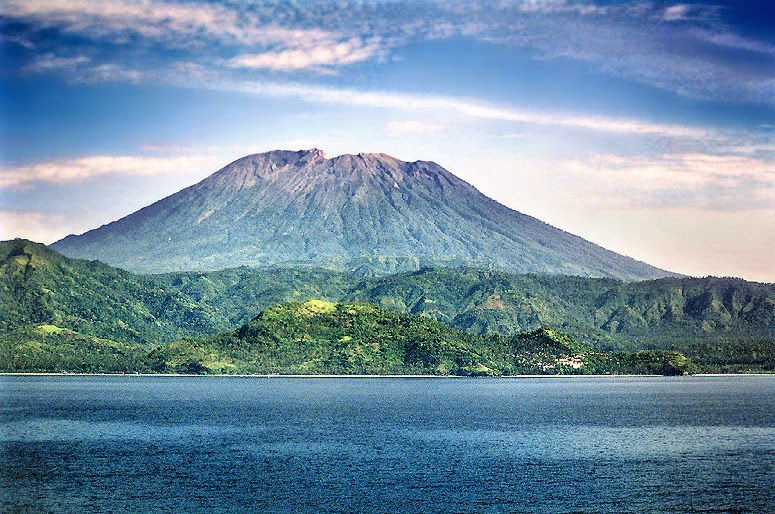  Gambar  Pegunungan Terindah Di Indonesia   Foto Gambar  Terbaru