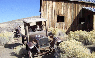 Amazing Buildings Swallowed by the Desert