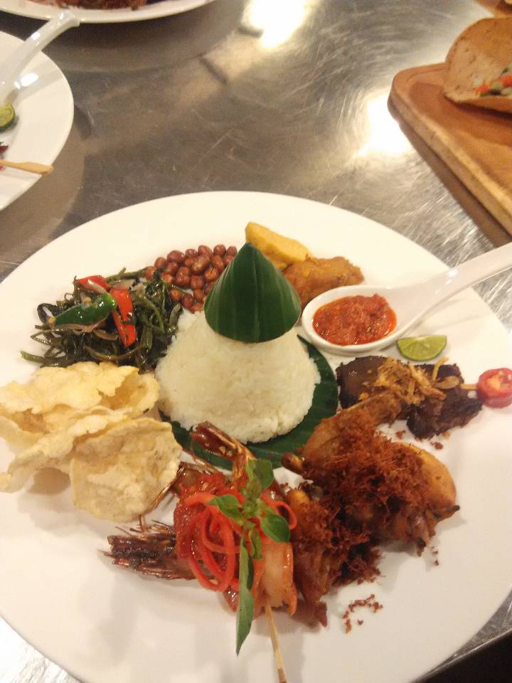 paket nasi  box  terenak daerah ciputat paket nasi  box  murah