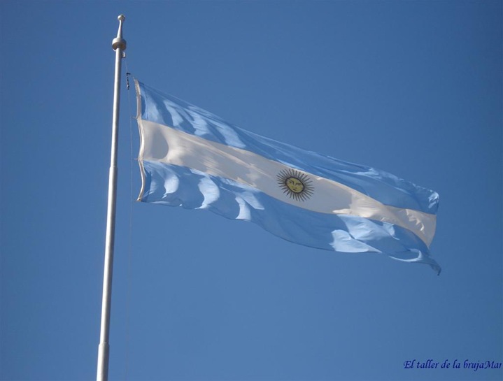 BanderaArgentina-deBrujaMar-0607