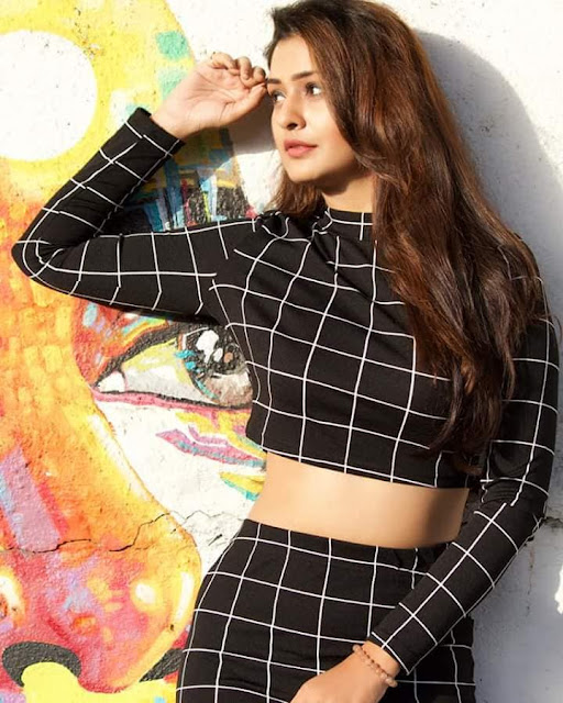 Payal Rajput spicy photoshoot pics high definition