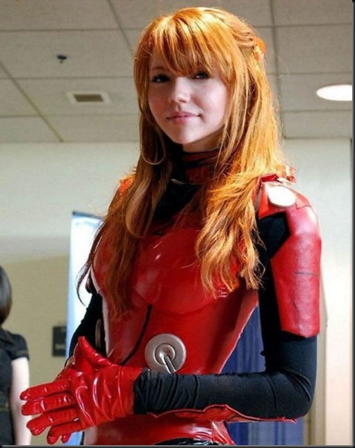 Good-Looking Girls in Costumes