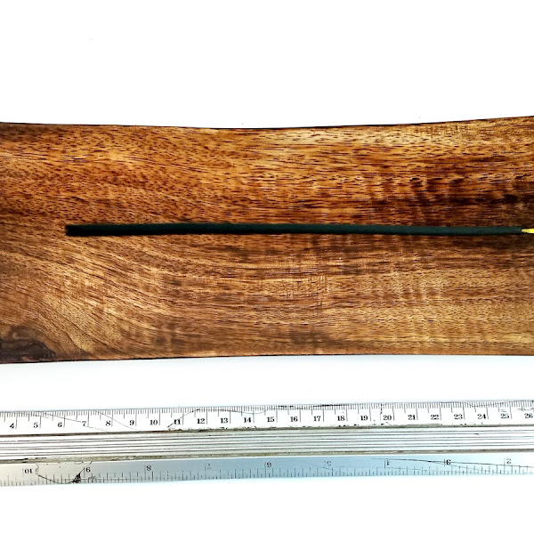 Porta incienso en madera