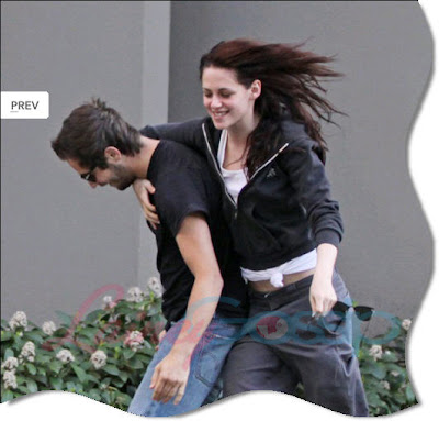 Kristen Stewart & Boyfriend Michael Arangano