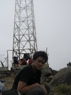 pos pemancar merbabu sudah ramai hari itu