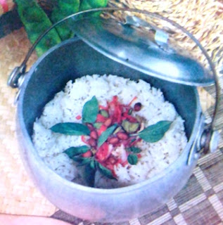 Resep traditional nasi liwet