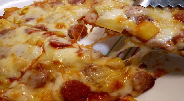 Resepi Pizza Ini Dengan Hanya Menggunakan 6 Bahan Mudah 