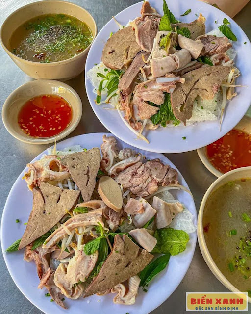 Bánh hỏi cháo lòng Quy Nhơn