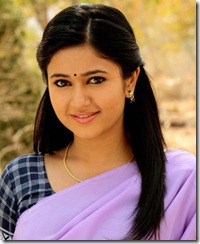 Actress Poonam Bajwa in Manthrikan Movie Photos