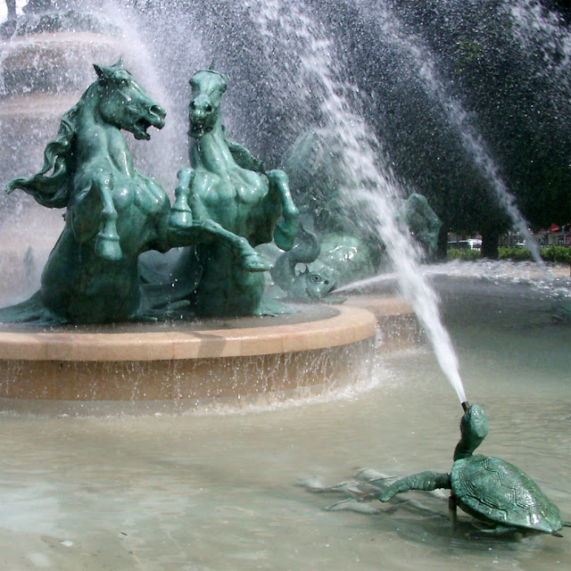 Chevaux by Emmanuel Frémiet, Fontaine de l'Observatoire, Paris