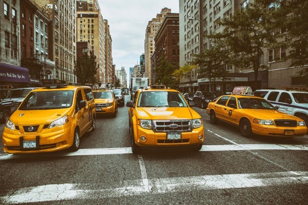 gule taxier i New York