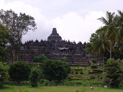 Siapa yang tidak kenal dengan candi borobudur inilah  Candi Borobudur