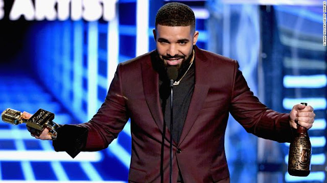 The top 5 moments from the Billboard Music Awards