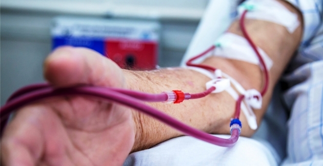 Dialysis patients panic as financial ‘life raft’ becomes unmoored