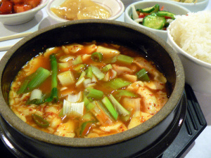 Yunitadewi's corner: Resep Makanan Korea Sundubu Jjigae 