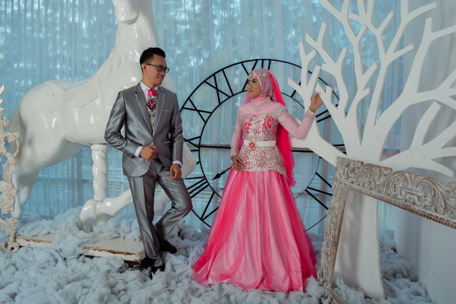 Prewedding Dian Reza At Studio Adventure Surabaya Jasa