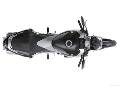 Suzuki GSR600 top view