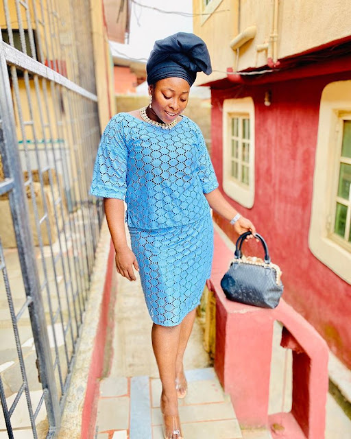 Hot African Fashion And Classic Ankara Aso ebi Styles