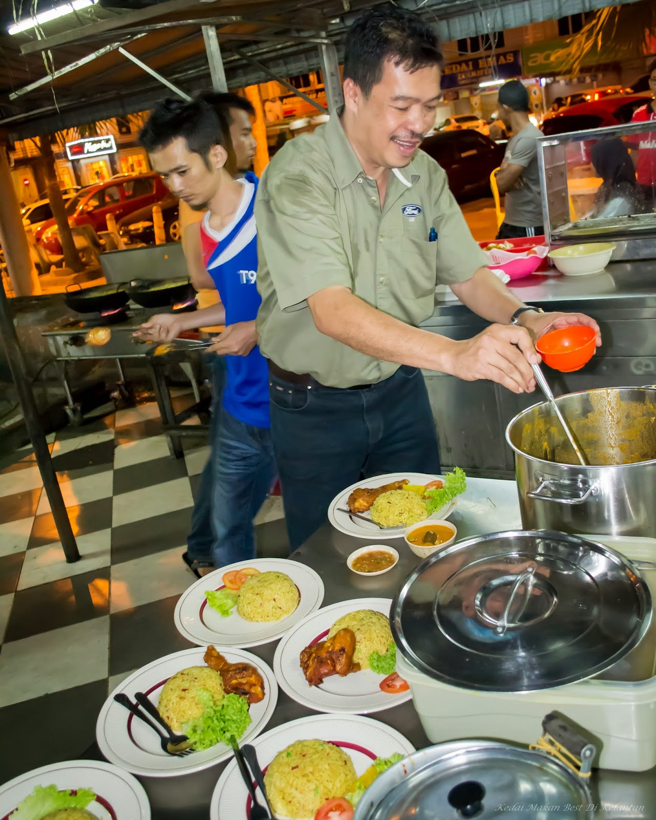 KEDAI MAKAN BEST DI KELANTAN: #Nasi #Briyani Ayam Goreng 