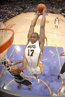  andrew bynum dunk