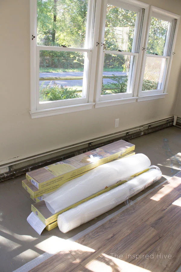 Playroom progress- Installing laminate plank floors for the One Room Challenge