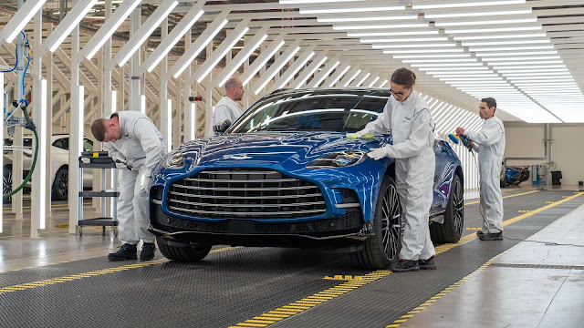 Aston Martin DBX707 Enters Production