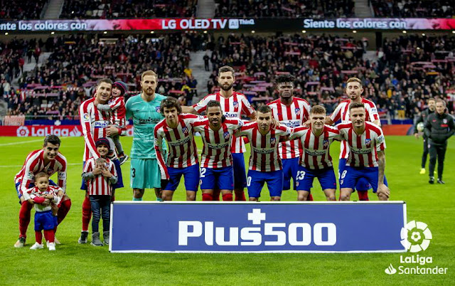 CLUB ATLÉTICO DE MADRID. Temporada 2019-20. Álvaro Morata (agachado), José María Giménez, Oblak, Felipe, Thomas, Héctor Herrera. Joao Félix, Lodi, Ángel Correa, Trippier, Saúl. CLUB ATLÉTICO DE MADRID 2 LEVANTE U. D. 1. 04/01/2019. Campeonato de Liga de 1ª División, jornada 19. Madrid, estadio Wanda Metropolitano (59.084 espectadores). GOLES: 1-0: 13’, Ángel Correa. 1-1: 16’, Roger Martí. 2-1: 18’, Felipe.