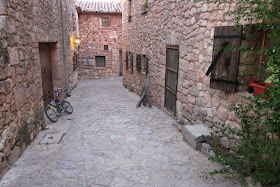 A typical street in Siurana