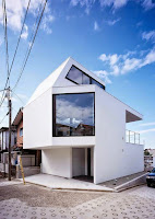 Tokyo House Design with Panoramic City Views Built For A Couple With One Child Tokyo House Design with Panoramic City Views Built For A Couple With One Child
