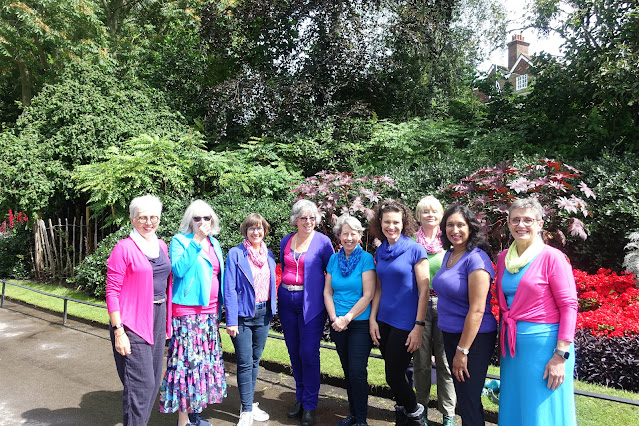 The Winter contingent at the Kettlewell Colour club unofficial meet up in London in August 2021