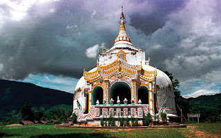 Myanmar Buddhist Shrine