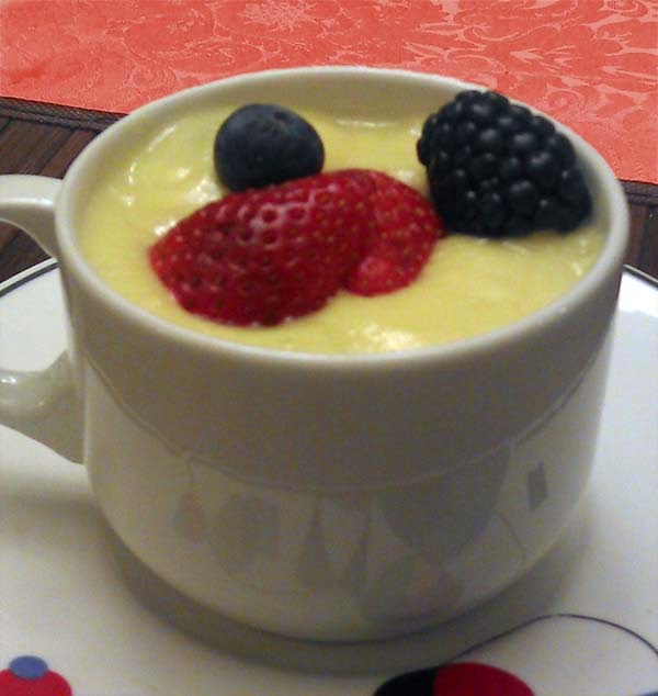 Desserts with Alcohol: Amaretto Zabaglione Recipe with Fresh Berries