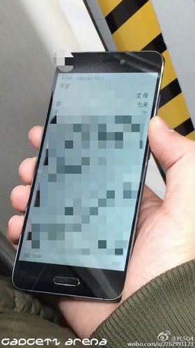 Xiaomi Mi5 lộ ảnh nóng phiên bản màu đen nam tính