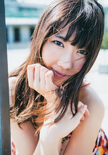 Kashiwagi Yuki 柏木由紀 Young Jump January 2