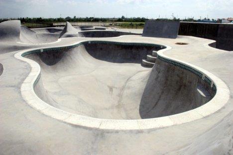 Black Pearl Skate Park, Amazing Skate Parks, Skate Board