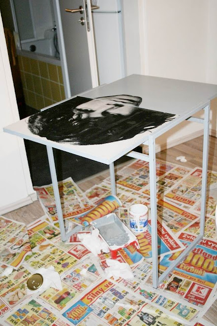 Jim Morrison table