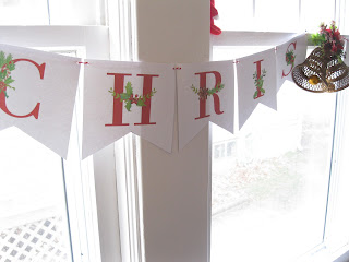 A DIY Christmas Banner