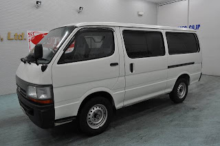 2004 Toyota Hiace for Tanzania