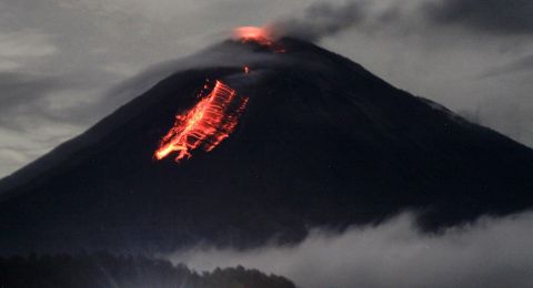 4 Gunung Indonesia Yang Tutup Sementara Jalur Pendakian