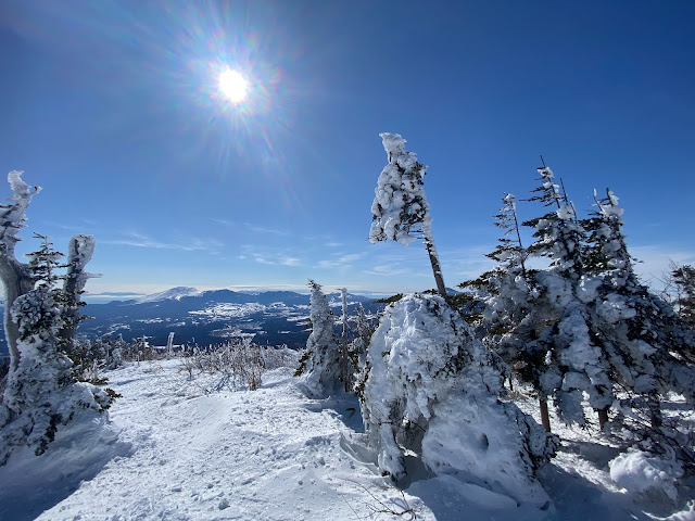 Hon Shirane in snow