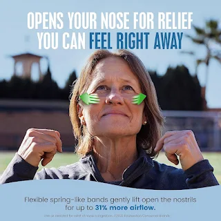 Breathe Right Nasal Strips | Extra Strength | Clear | For Sensitive Skin I Drug-Free Snoring Solution & Nasal Congestion Relief Caused by Colds & Allergies | 44 Count (Packaging May Vary)