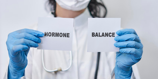 Hur bekämpar man hormonell obalans naturligt?