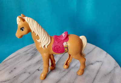 Cavalo de plástico estático Tawny da Barbie life in the dreamhouse, coleção McDonald's. R$13,00